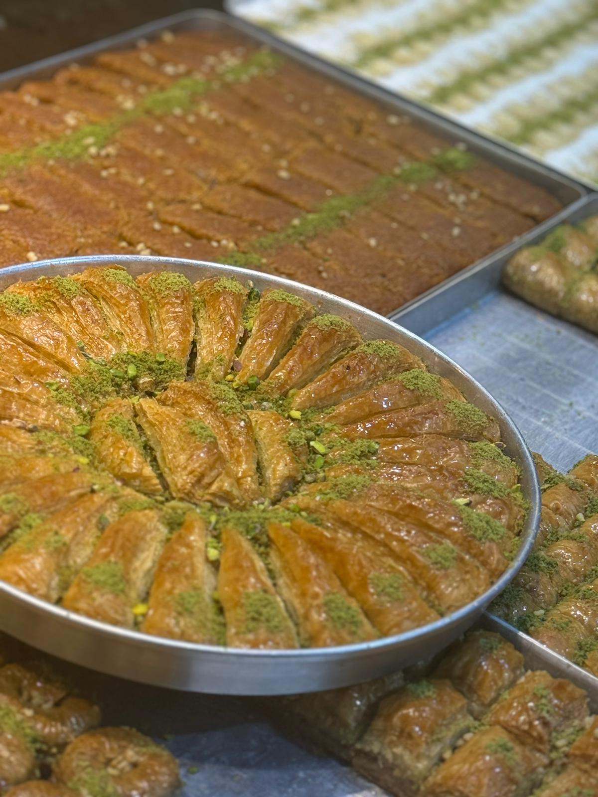Cengiz Usta Baklavaları 